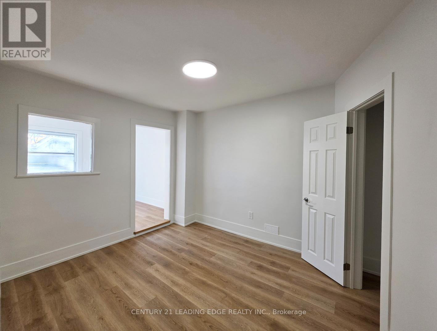 Main - 51 Dearbourne Avenue, Toronto, Ontario  M4K 1M6 - Photo 14 - E12487365