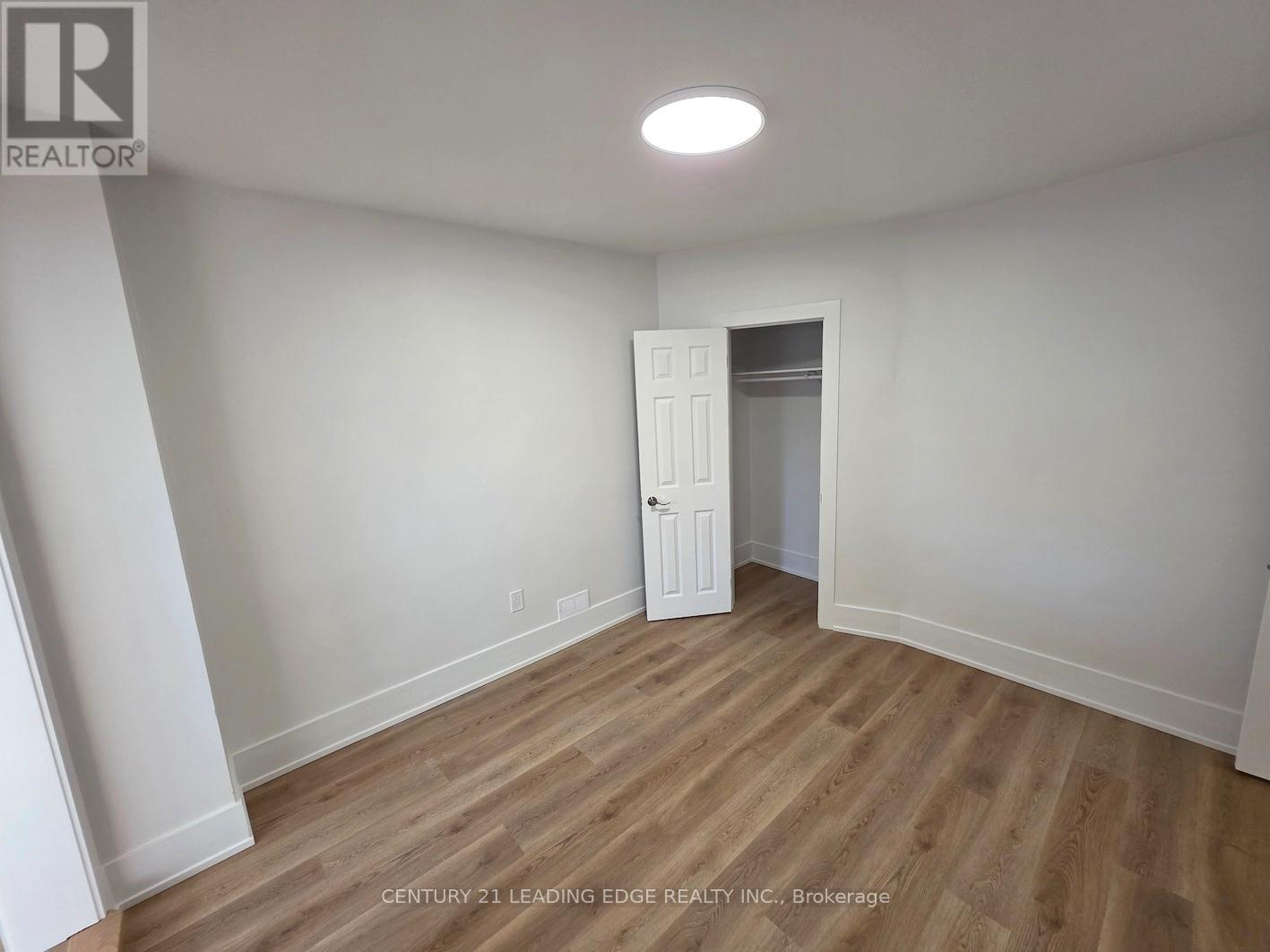 Main - 51 Dearbourne Avenue, Toronto, Ontario  M4K 1M6 - Photo 15 - E12487365