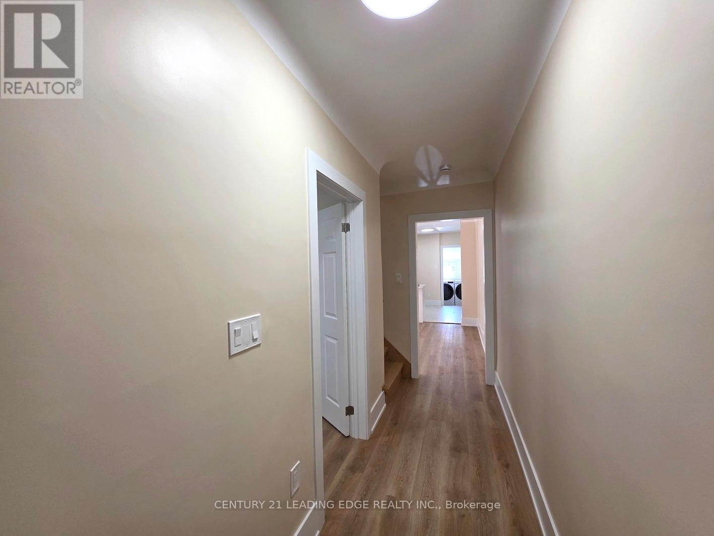 Main - 51 Dearbourne Avenue, Toronto, Ontario  M4K 1M6 - Photo 2 - E12487365