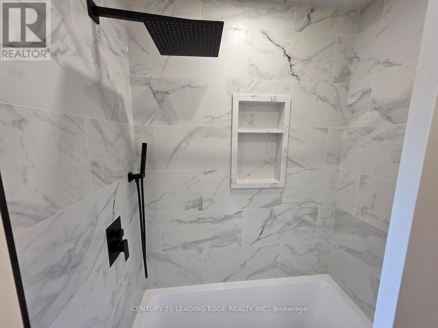 Main - 51 Dearbourne Avenue, Toronto, Ontario  M4K 1M6 - Photo 22 - E12487365