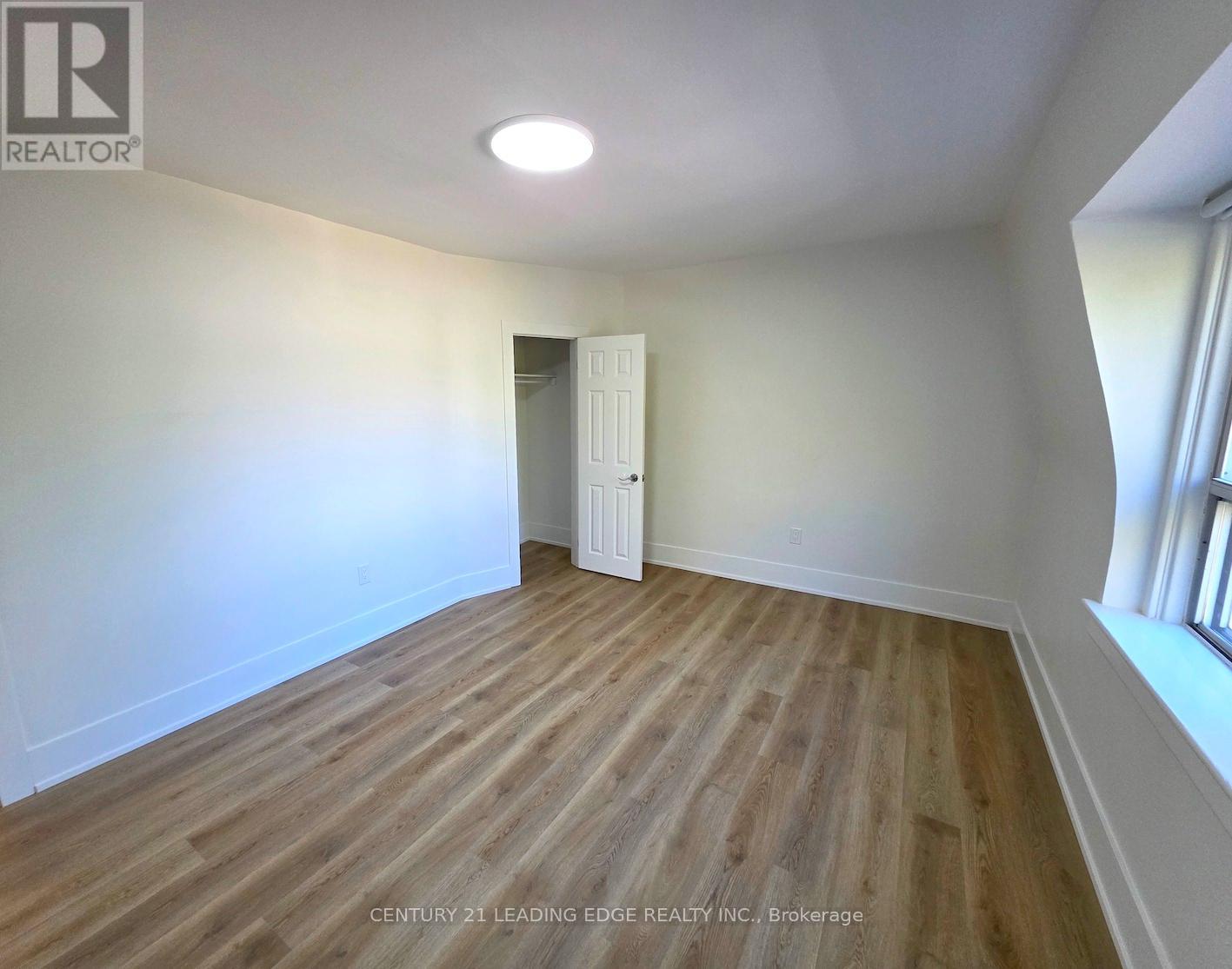 Main - 51 Dearbourne Avenue, Toronto, Ontario  M4K 1M6 - Photo 25 - E12487365