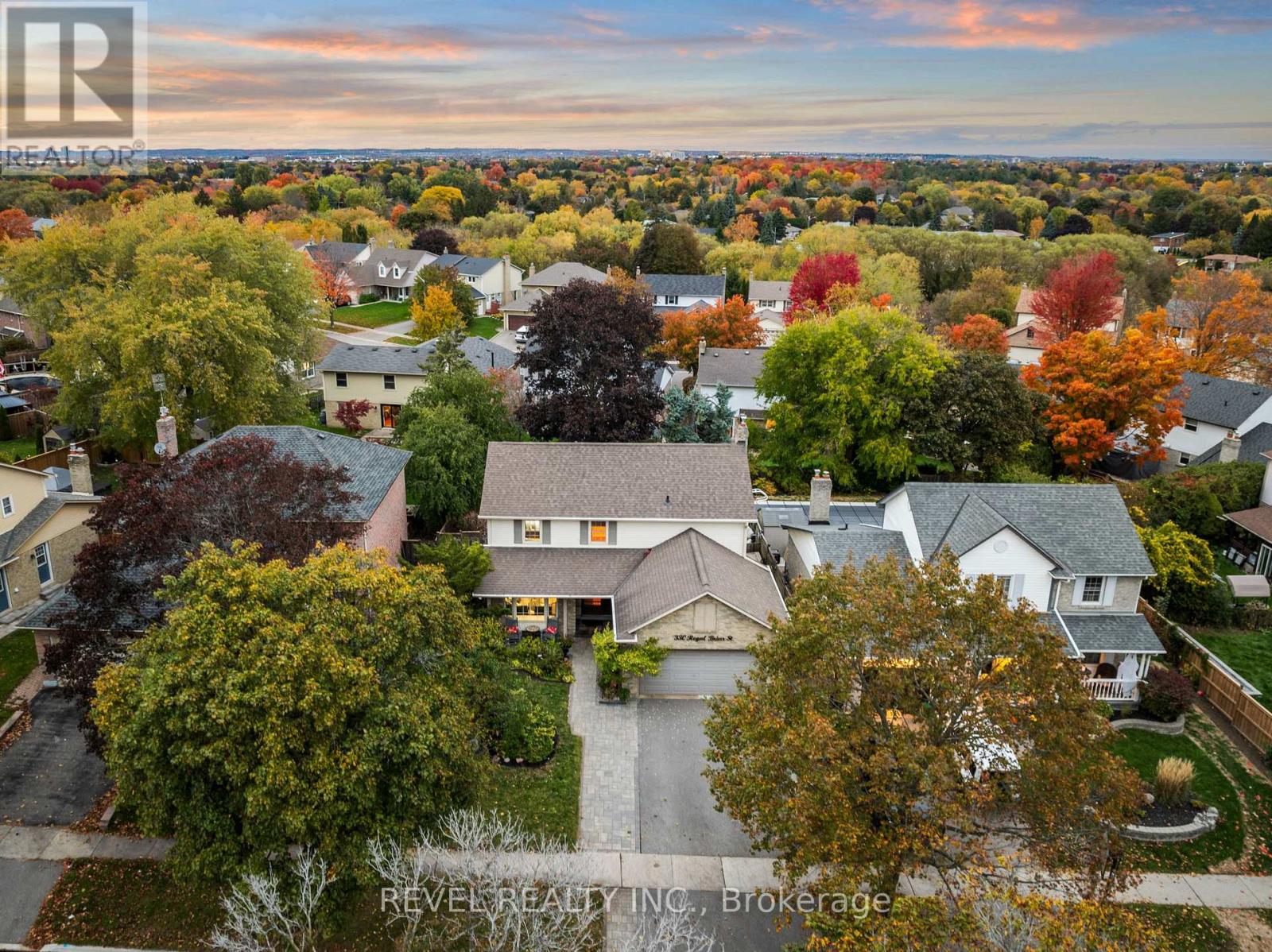 330 REGAL BRIAR STREET, Whitby, Ontario
