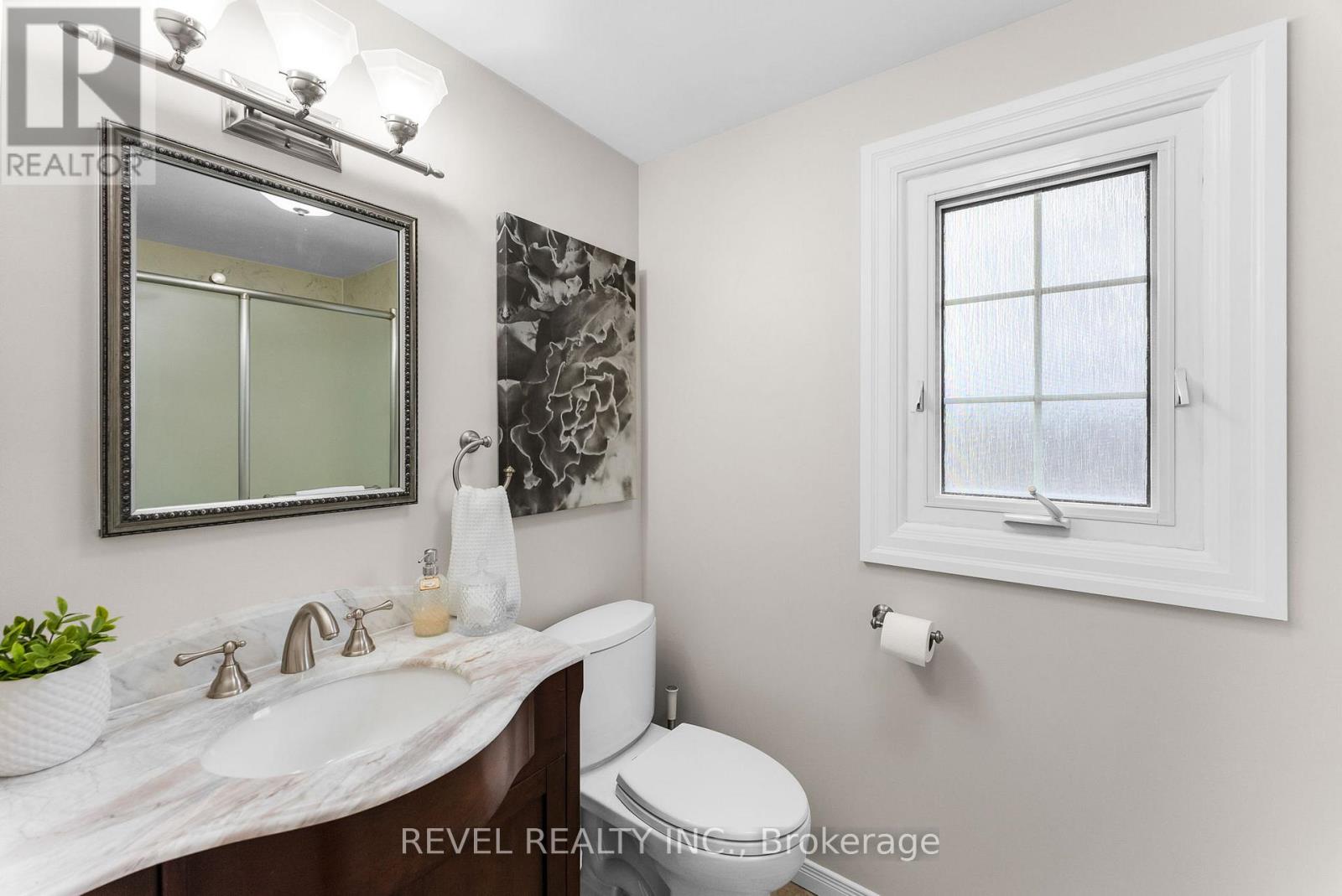 330 Regal Briar Street, Whitby (Blue Grass Meadows), Ontario  L1N 6N1 - Photo 21 - E12487373
