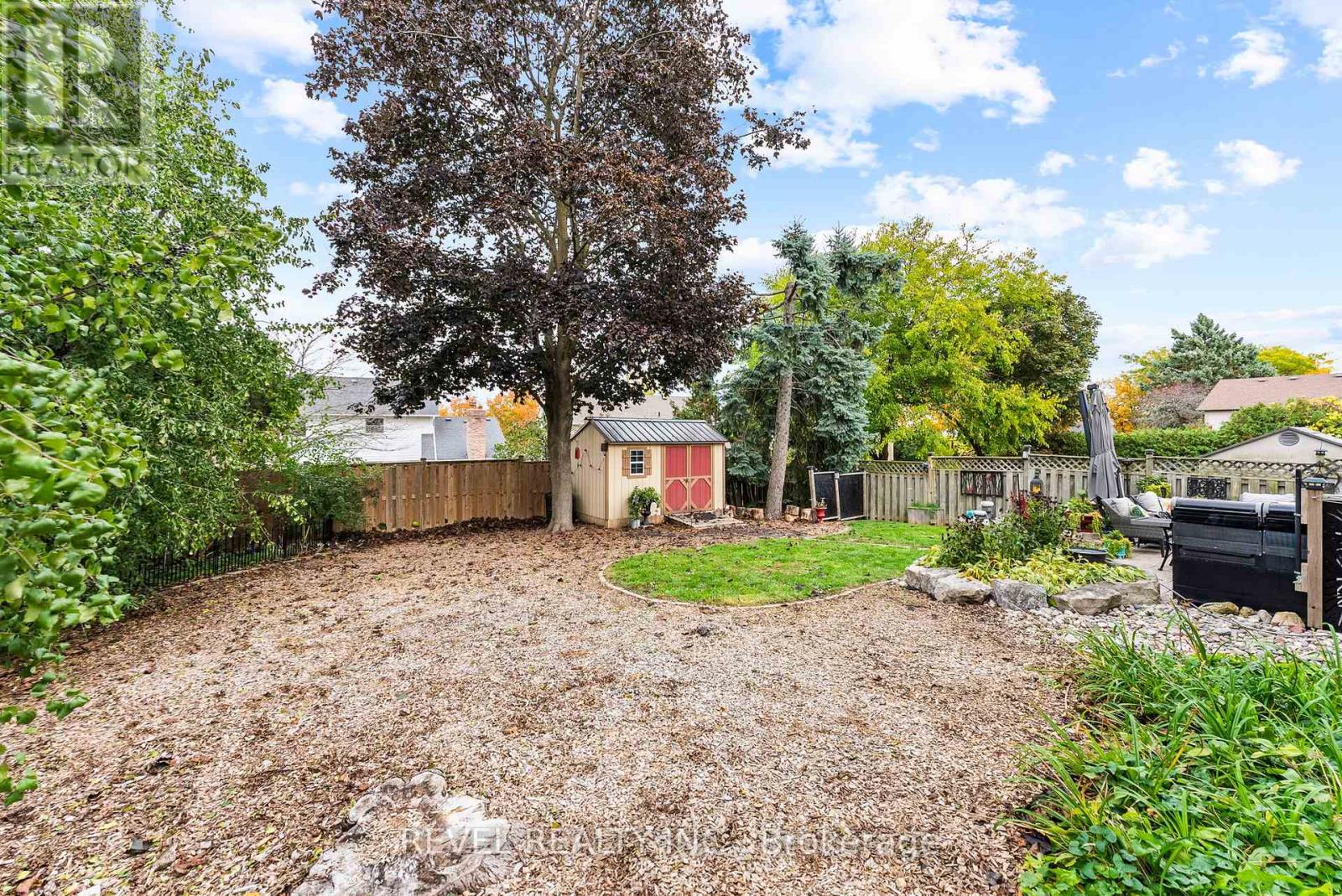 330 Regal Briar Street, Whitby (Blue Grass Meadows), Ontario  L1N 6N1 - Photo 38 - E12487373