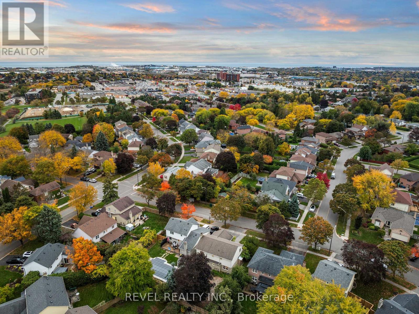 330 Regal Briar Street, Whitby (Blue Grass Meadows), Ontario  L1N 6N1 - Photo 43 - E12487373