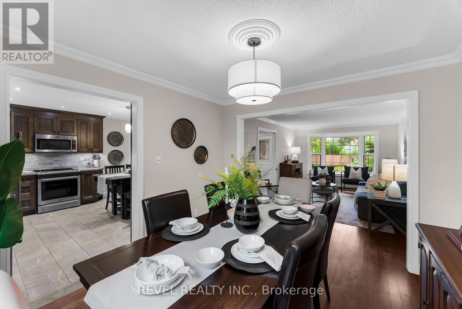 330 Regal Briar Street, Whitby (Blue Grass Meadows), Ontario  L1N 6N1 - Photo 8 - E12487373