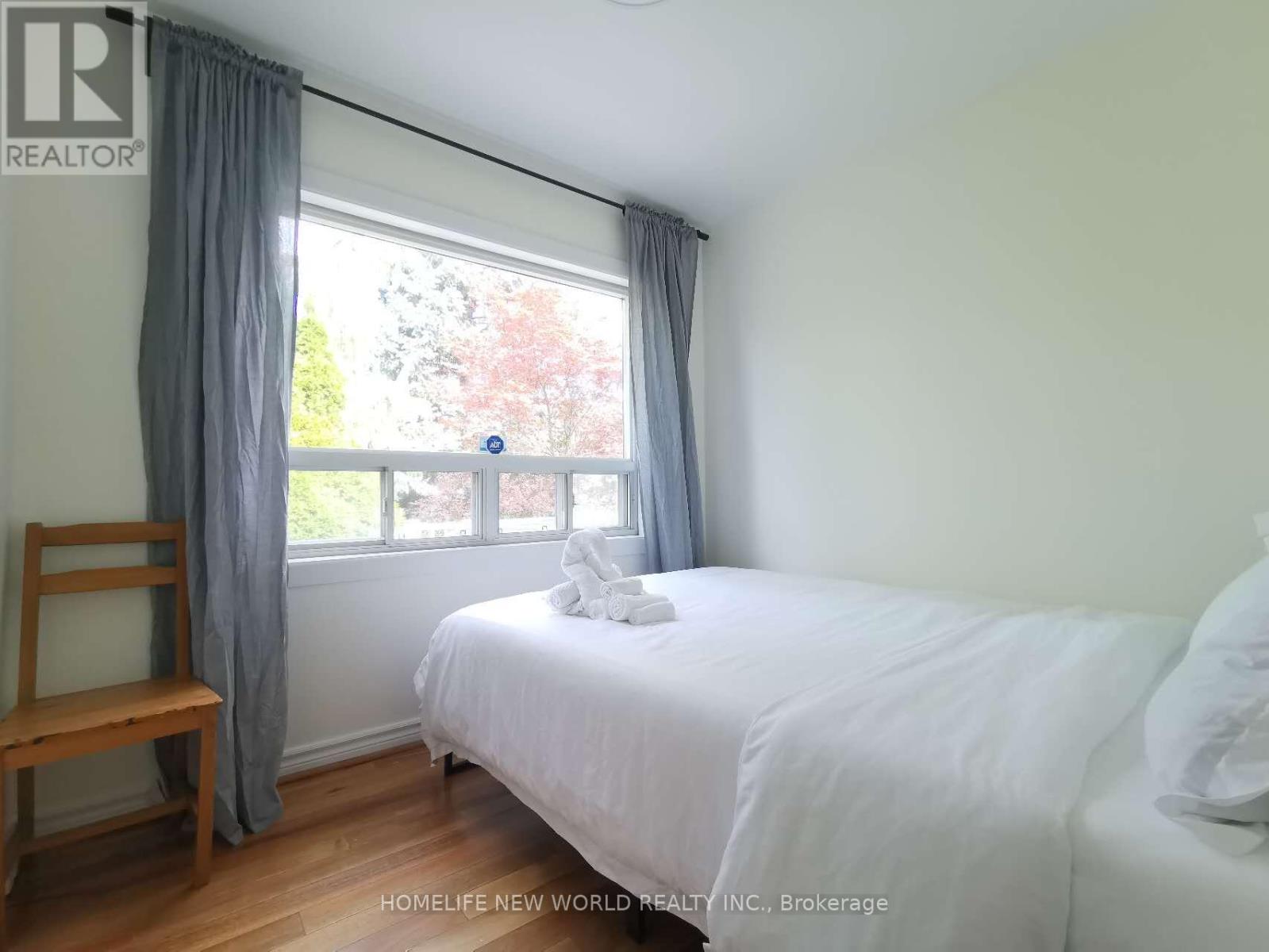 92 Earlton Road, Toronto, Ontario  M1T 2R6 - Photo 16 - E12486838