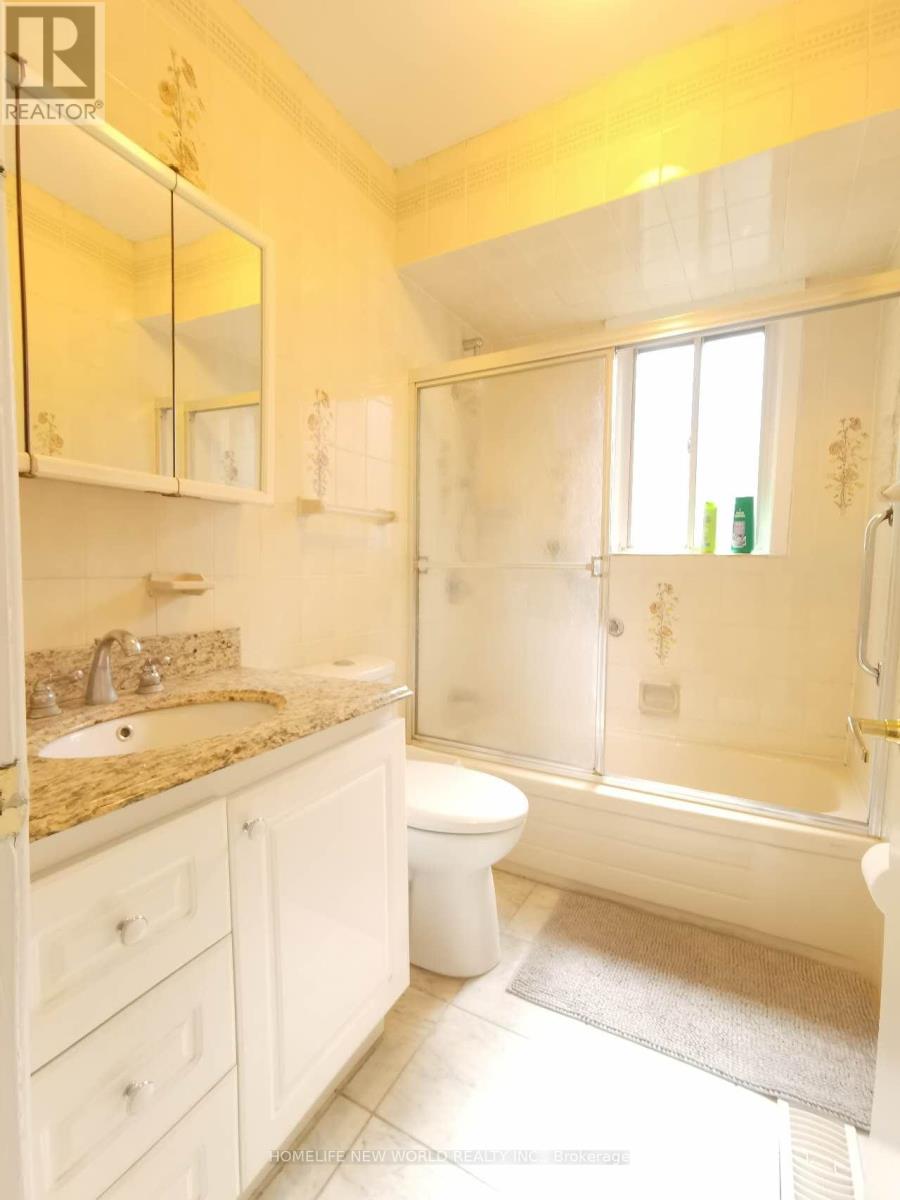 92 Earlton Road, Toronto, Ontario  M1T 2R6 - Photo 12 - E12486838