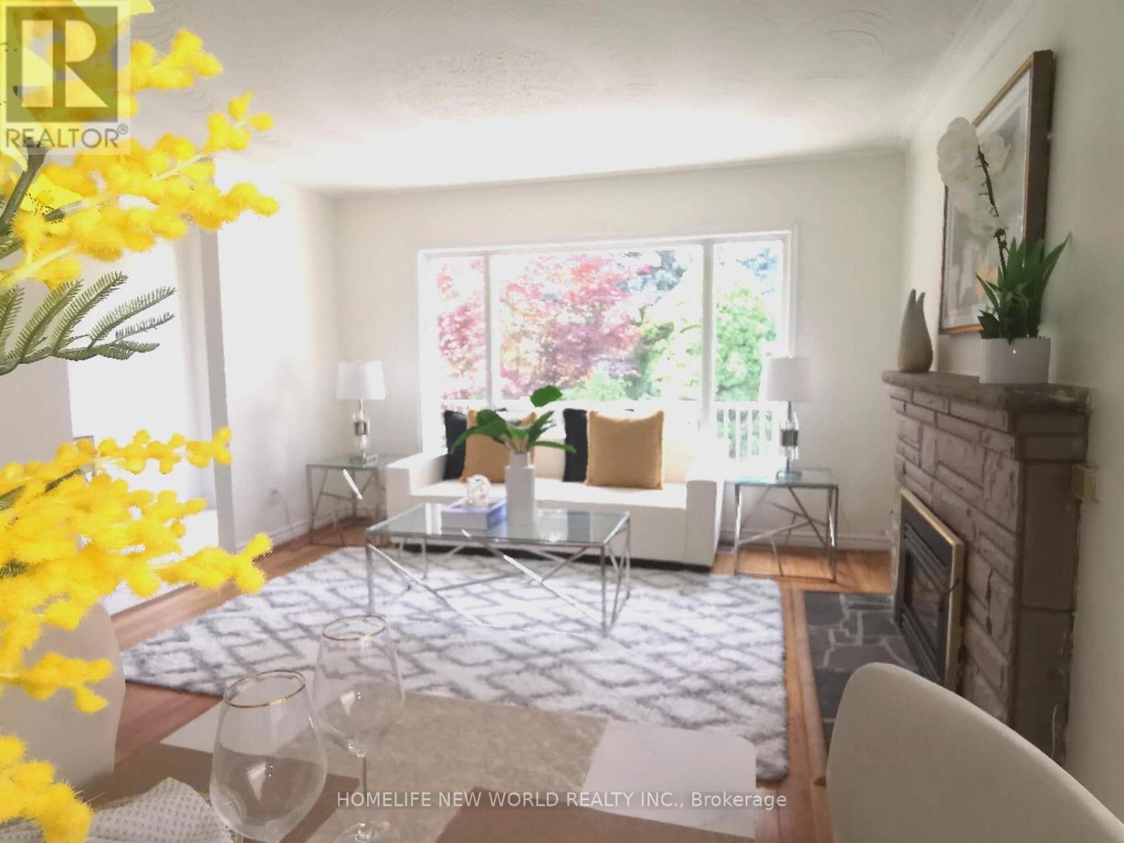 92 Earlton Road, Toronto, Ontario  M1T 2R6 - Photo 3 - E12486838