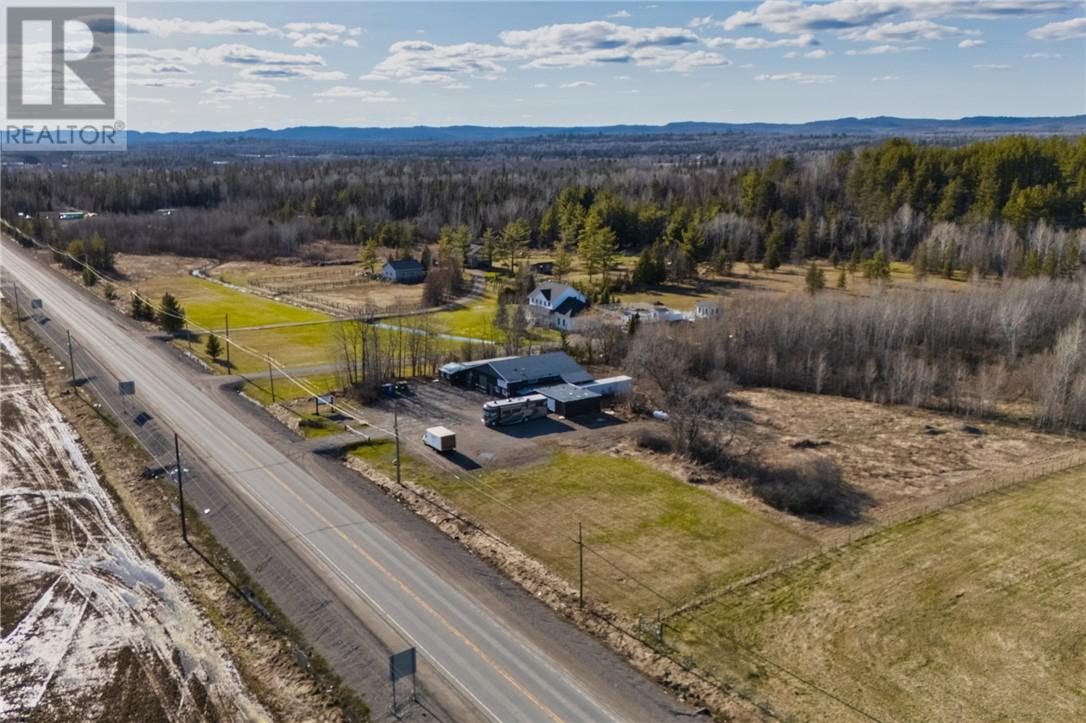 2858 Highway 144 E, Chelmsford, Ontario  P0M 1L0 - Photo 1 - 2125411