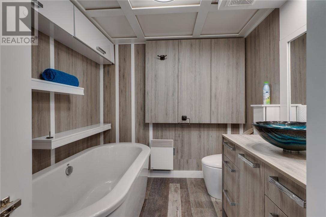 2858 Highway 144 E, Chelmsford, Ontario  P0M 1L0 - Photo 23 - 2125411