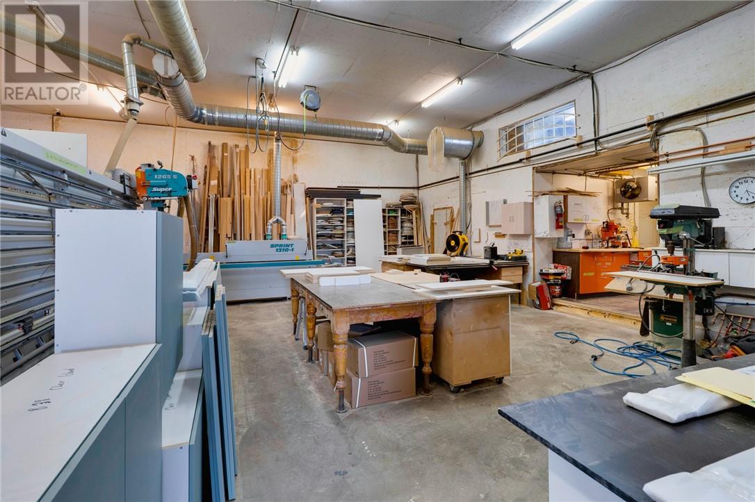 2858 Highway 144 E, Chelmsford, Ontario  P0M 1L0 - Photo 5 - 2125411