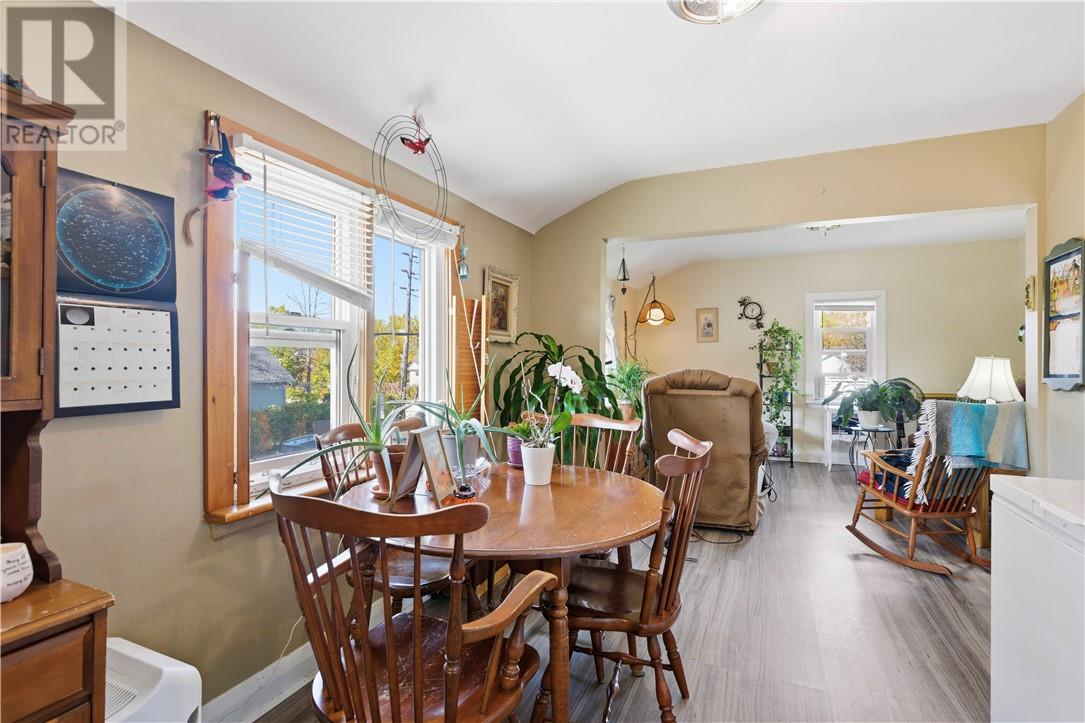 648-650 Lilac Street, Sudbury, Ontario  P3E 4E1 - Photo 3 - 2125408