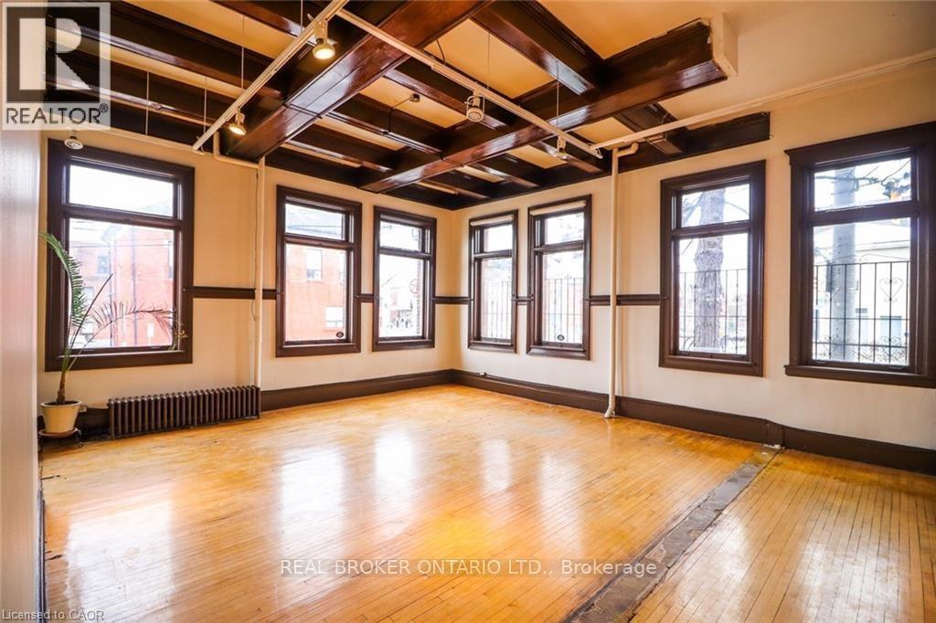 231 Bay Street N, Hamilton, Ontario  L8R 2R1 - Photo 6 - 40784011