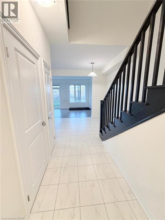 220 Broadacre Drive, Kitchener, Ontario  N2R 0S6 - Photo 14 - 40783959