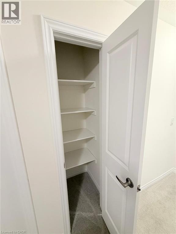 220 Broadacre Drive, Kitchener, Ontario  N2R 0S6 - Photo 30 - 40783959