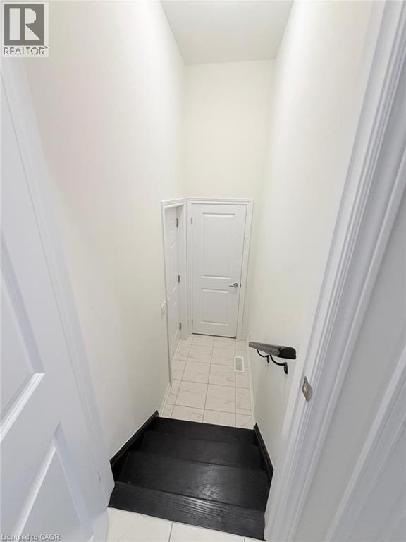 220 Broadacre Drive, Kitchener, Ontario  N2R 0S6 - Photo 38 - 40783959