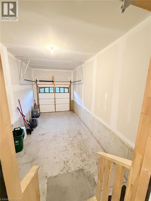 220 Broadacre Drive, Kitchener, Ontario  N2R 0S6 - Photo 39 - 40783959