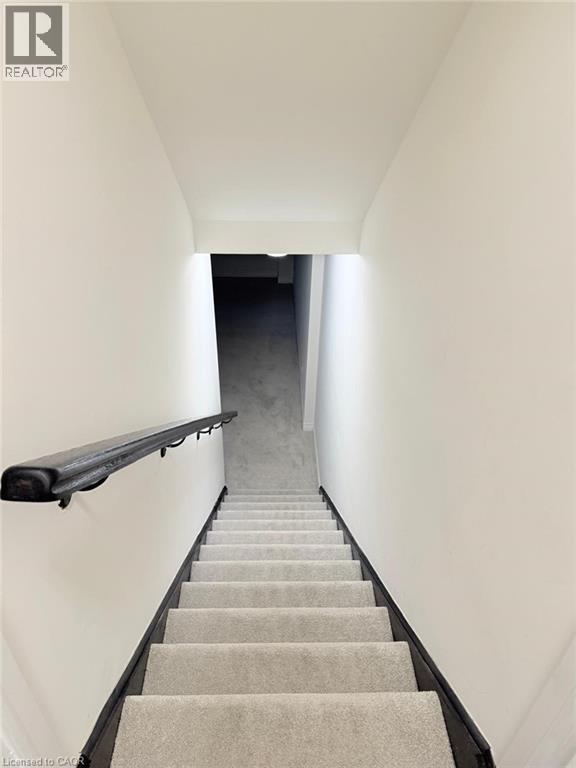 220 Broadacre Drive, Kitchener, Ontario  N2R 0S6 - Photo 9 - 40783959