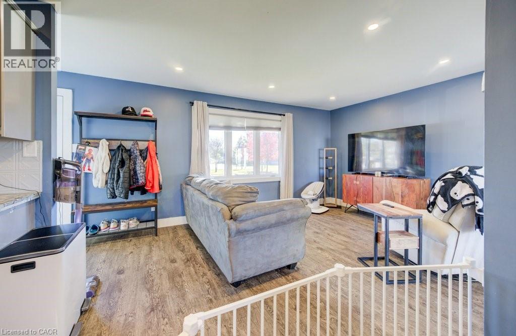 Photo 12 at 93 Alexander Drive, Brantford Photo 12 at 93 Alexander Drive, Brantford