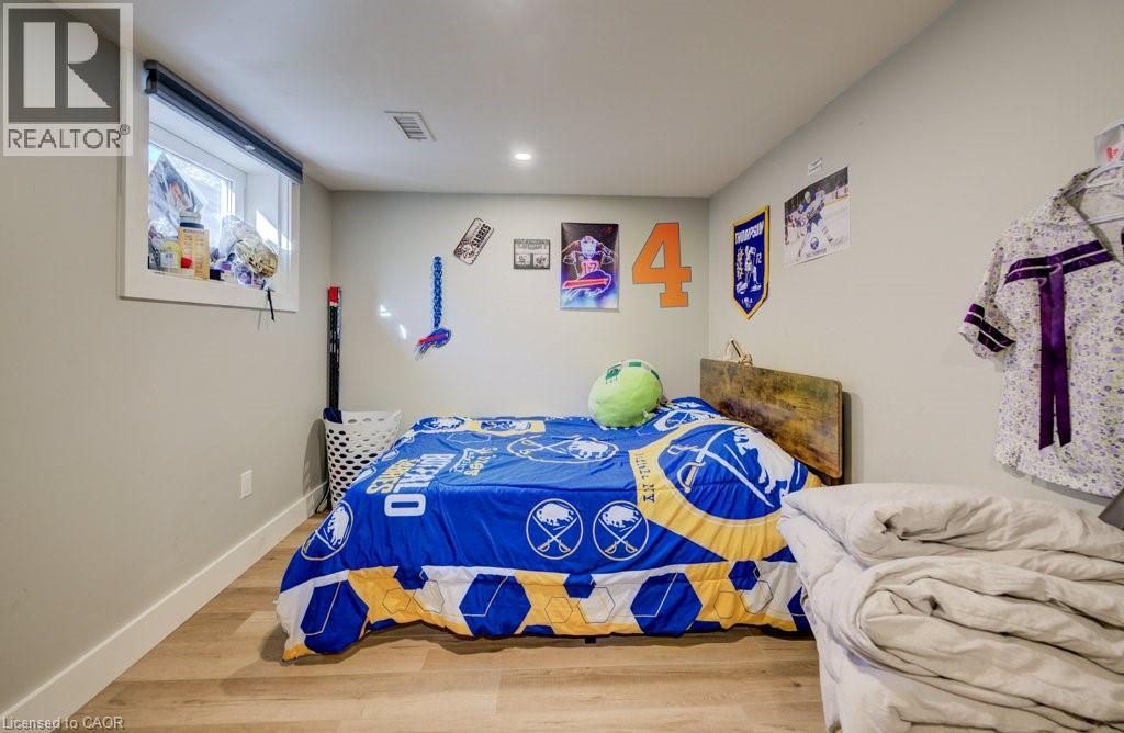 Photo 21 at 93 Alexander Drive, Brantford Photo 21 at 93 Alexander Drive, Brantford