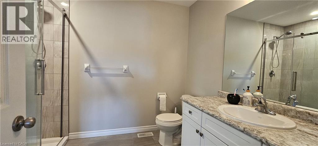 50 Pinnacle Drive Unit# 57, Kitchener, Ontario  N2P 0H8 - Photo 12 - 40783761