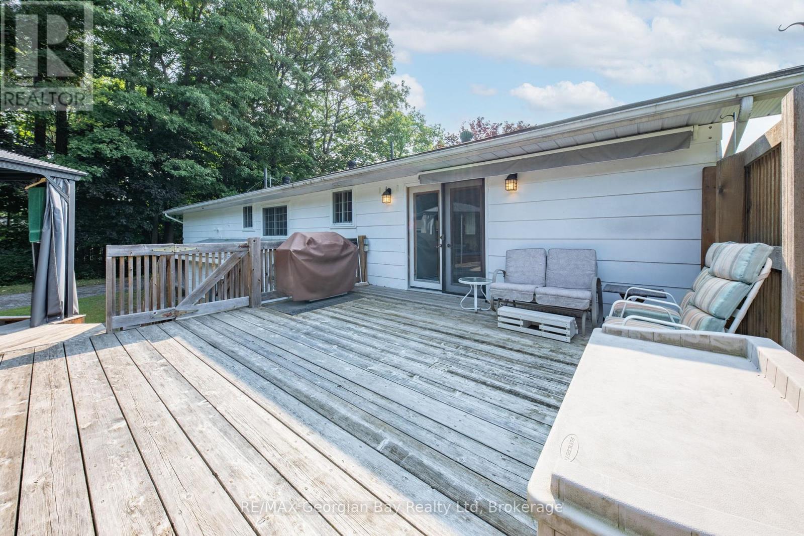 1034 Pine Grove Road, Penetanguishene, Ontario  L9M 2B5 - Photo 35 - S12487432