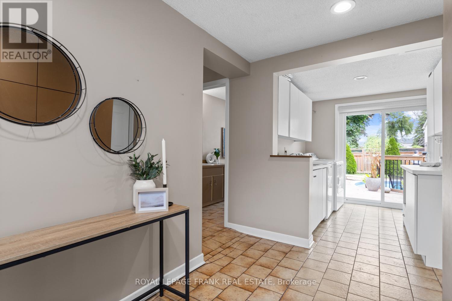 848 Swiss Heights, Oshawa (Pinecrest), Ontario  L1K 2A9 - Photo 27 - E12487436