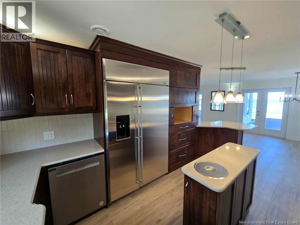 2156 Queen Elizabeth Drive, Bathurst, New Brunswick  E2A 4Y4 - Photo 25 - NB127879