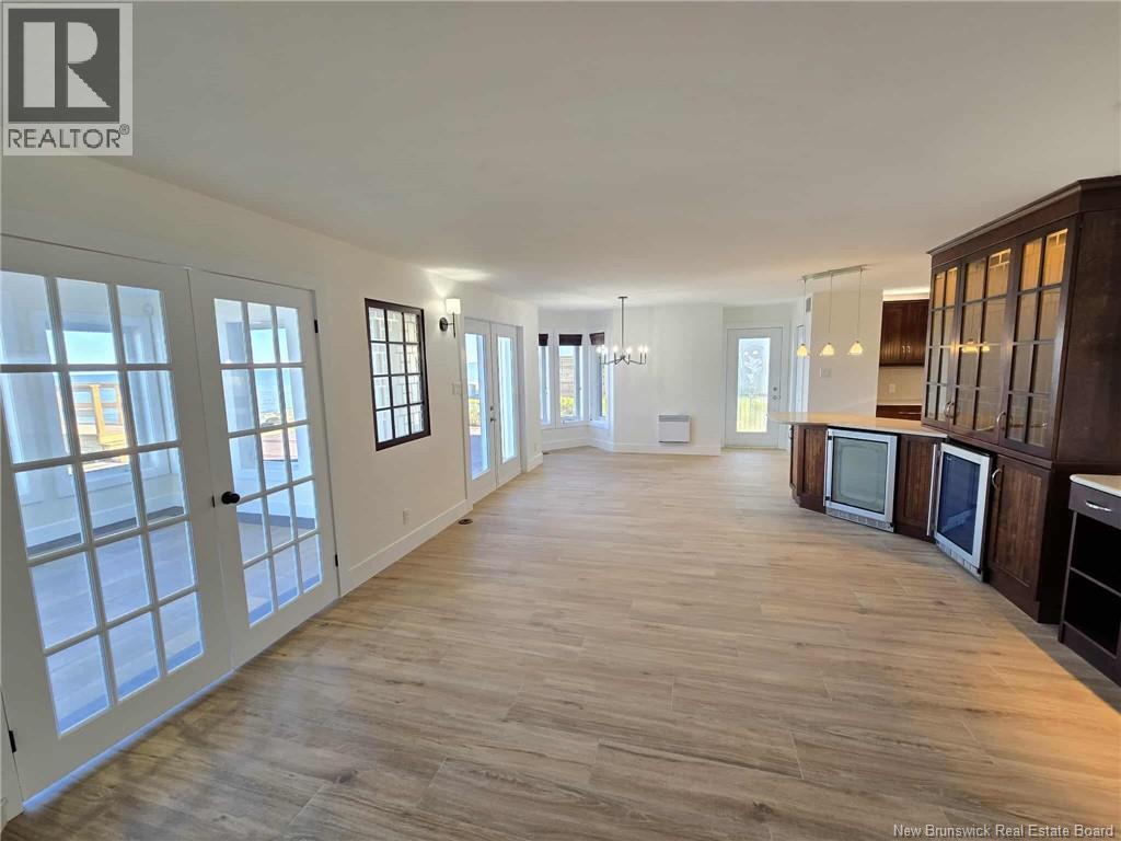 2156 Queen Elizabeth Drive, Bathurst, New Brunswick  E2A 4Y4 - Photo 33 - NB127879