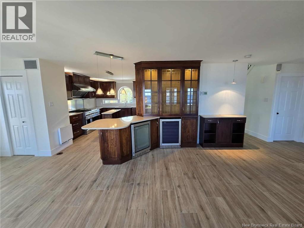 2156 Queen Elizabeth Drive, Bathurst, New Brunswick  E2A 4Y4 - Photo 30 - NB127879