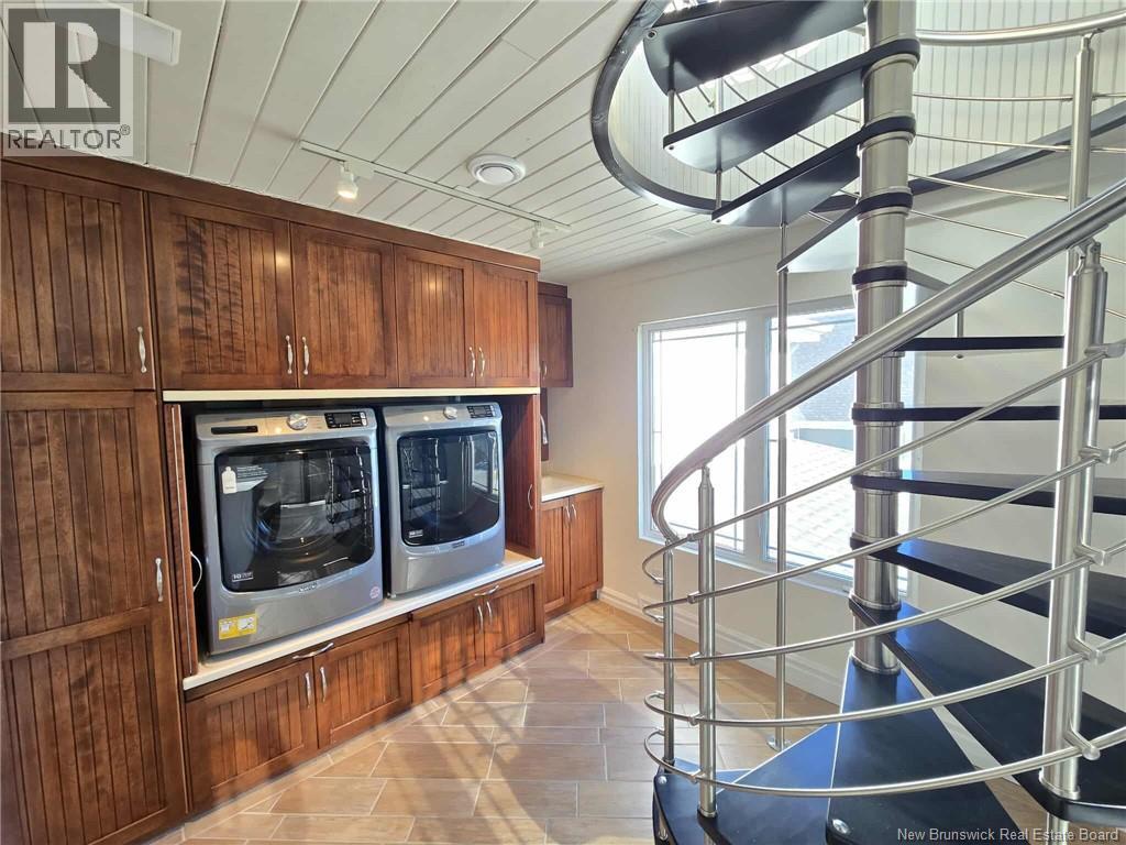 2156 Queen Elizabeth Drive, Bathurst, New Brunswick  E2A 4Y4 - Photo 41 - NB127879