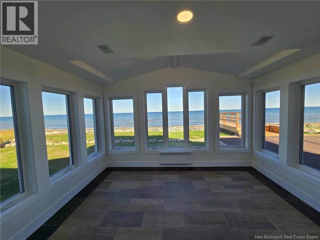 2156 Queen Elizabeth Drive, Bathurst, New Brunswick  E2A 4Y4 - Photo 22 - NB127879