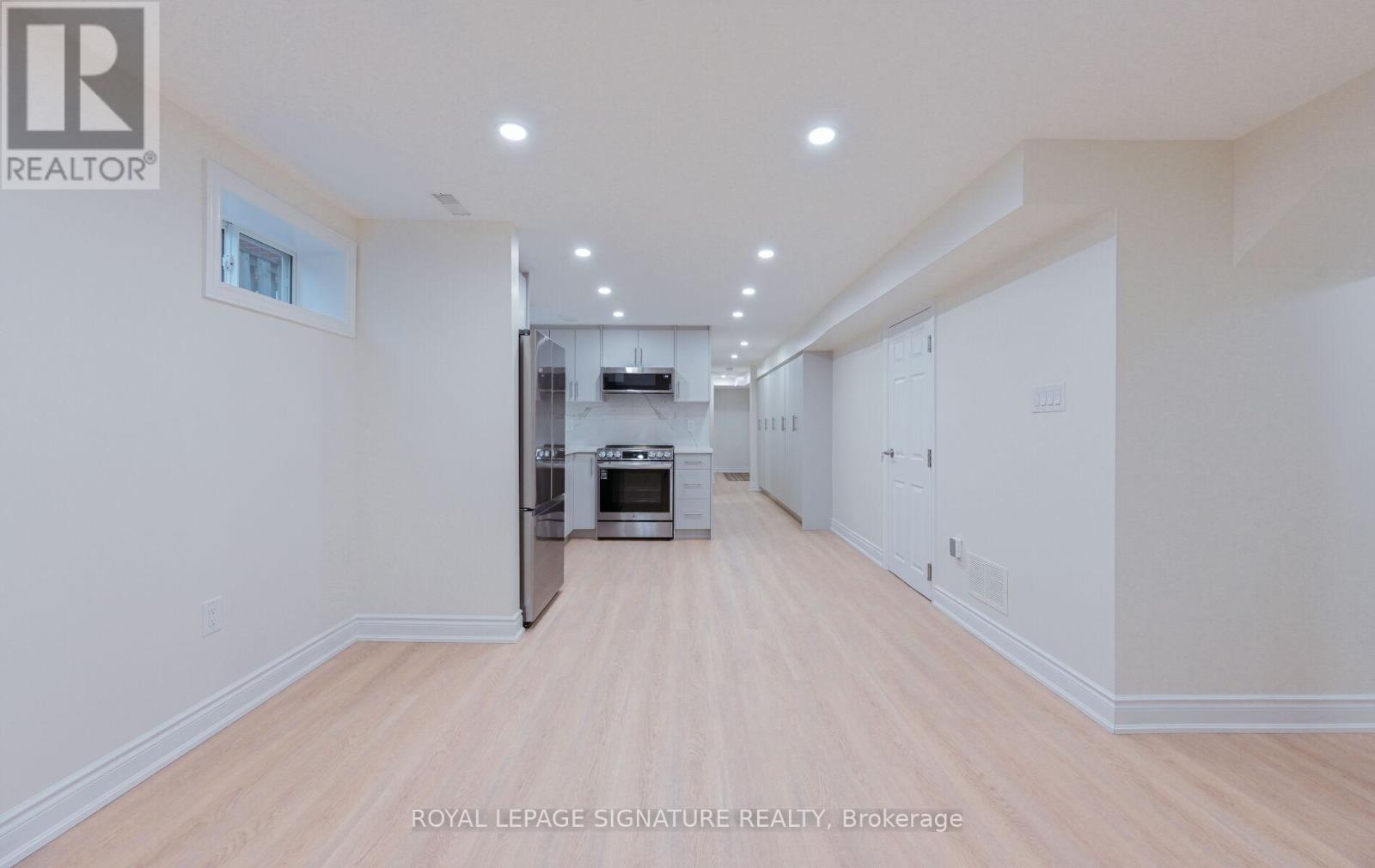 3980 Midhurst Lane, Mississauga, Ontario  L4Z 1C7 - Photo 11 - W12487178