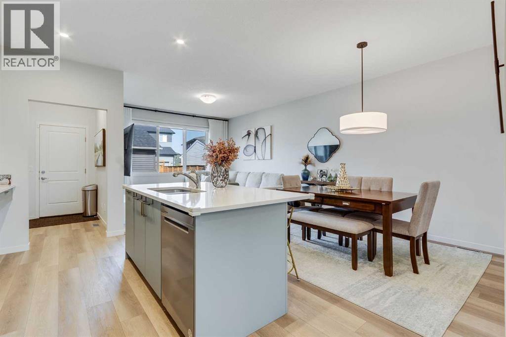 119 Herron Street Ne, Calgary, Alberta  T3P 1Y9 - Photo 12 - A2259561