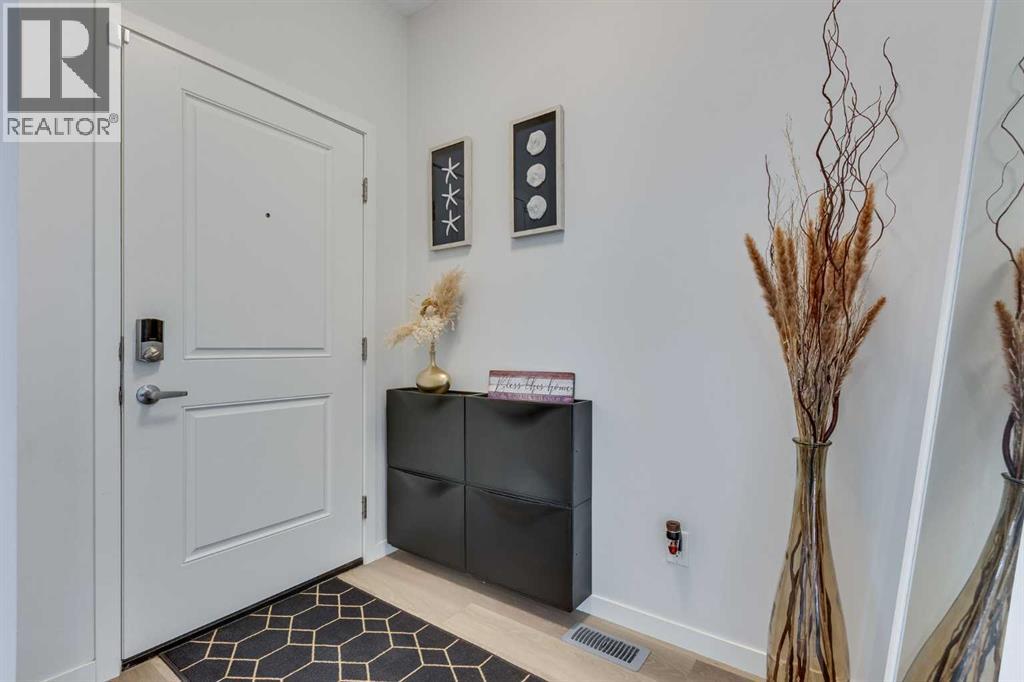 119 Herron Street Ne, Calgary, Alberta  T3P 1Y9 - Photo 3 - A2259561