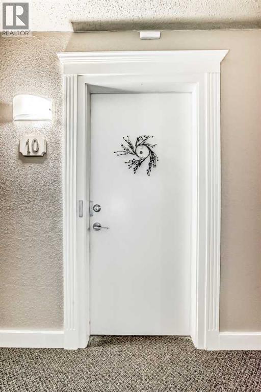 10d, 80 Galbraith Drive Sw, Calgary, Alberta  T3E 3H2 - Photo 3 - A2263292