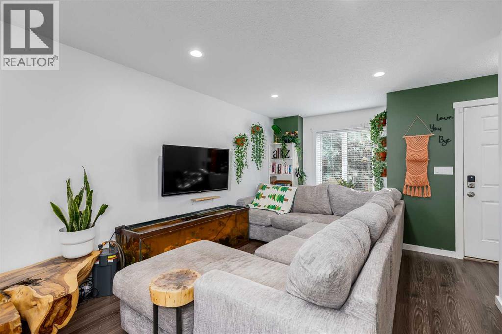 1307, 2400 Ravenswood View Se, Airdrie, Alberta  T4A 0V7 - Photo 4 - A2266580