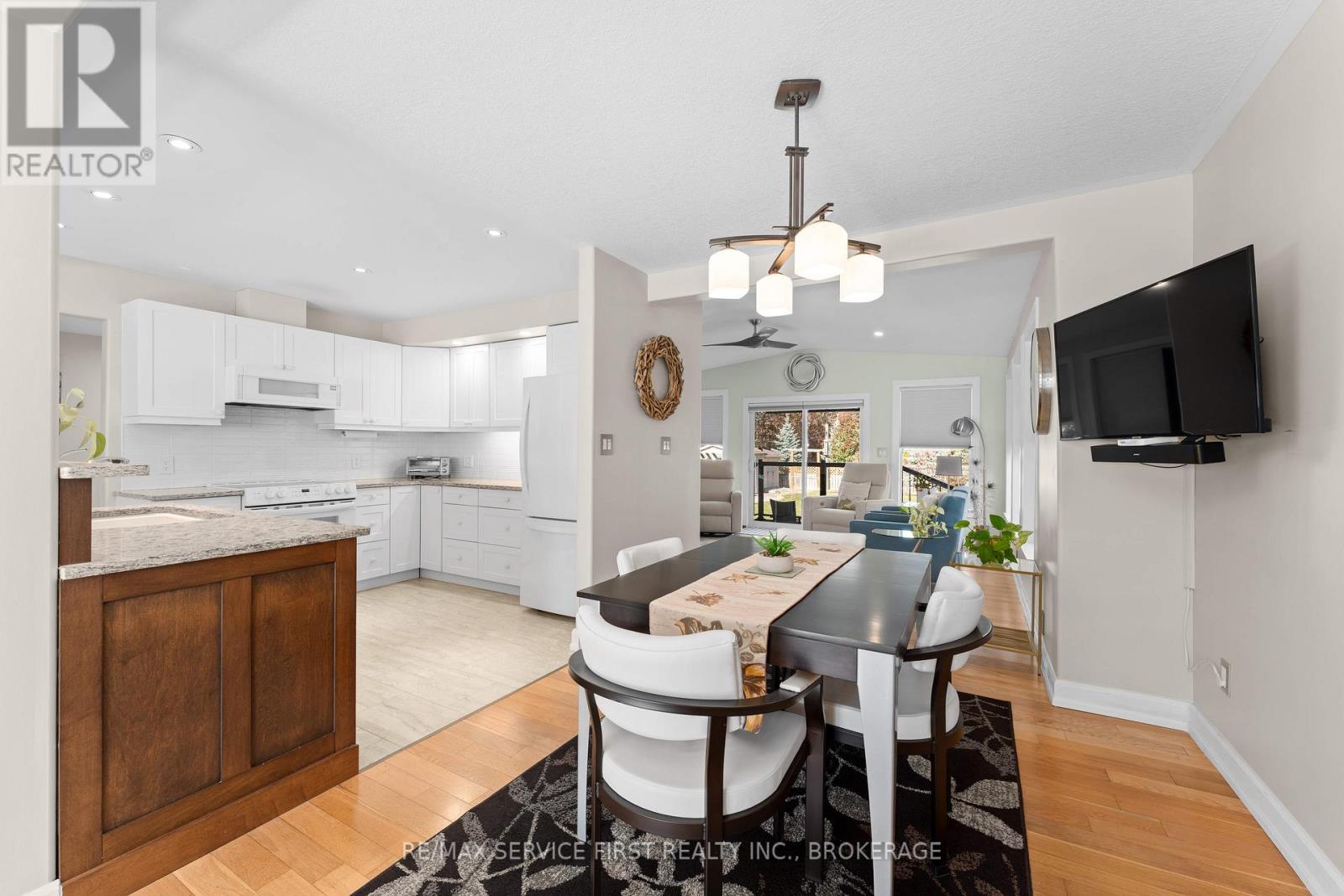 998 Woodbine Road, Kingston (North Of Taylor-Kidd Blvd), Ontario  K7P 2V9 - Photo 13 - X12487387