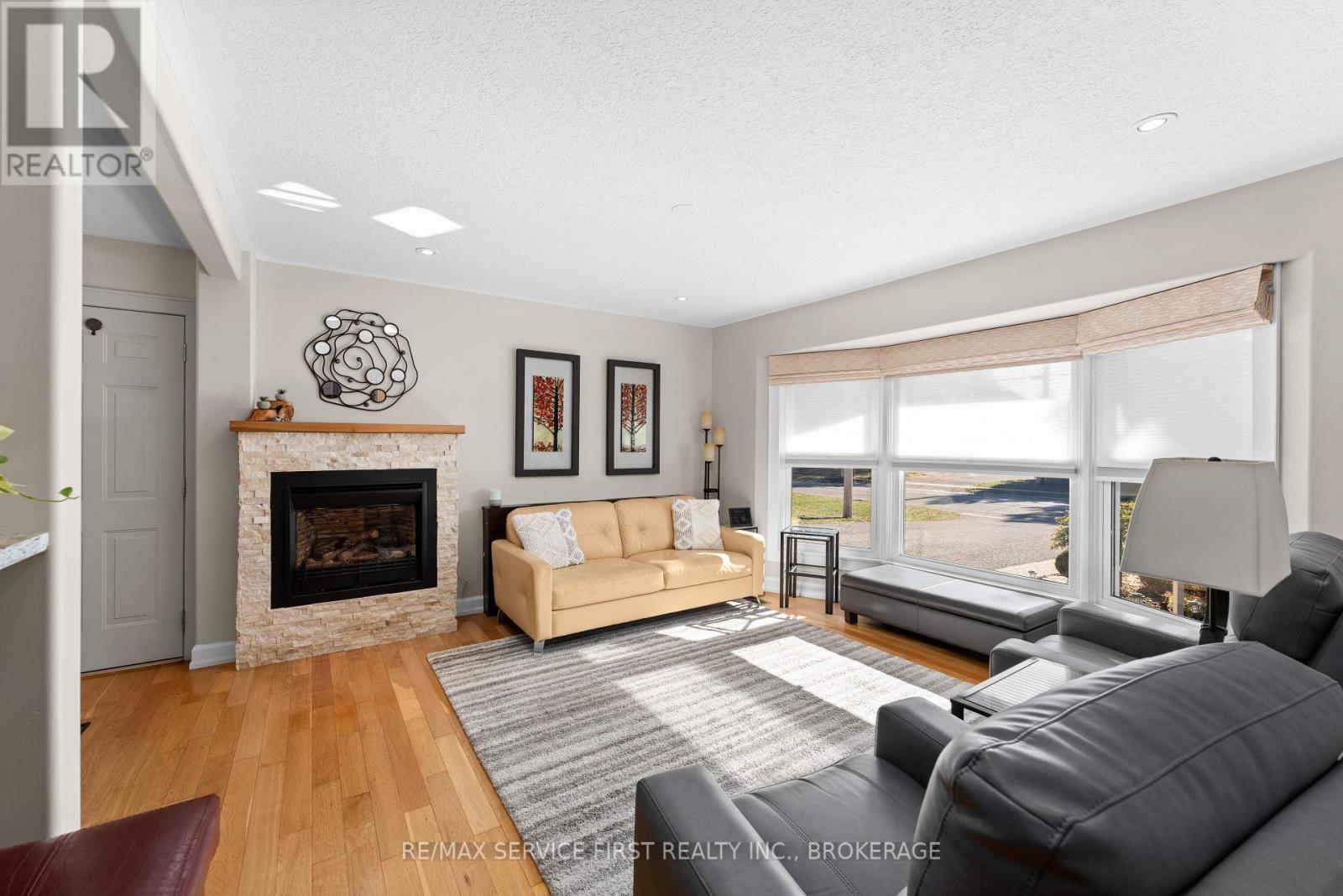 998 Woodbine Road, Kingston (North Of Taylor-Kidd Blvd), Ontario  K7P 2V9 - Photo 6 - X12487387