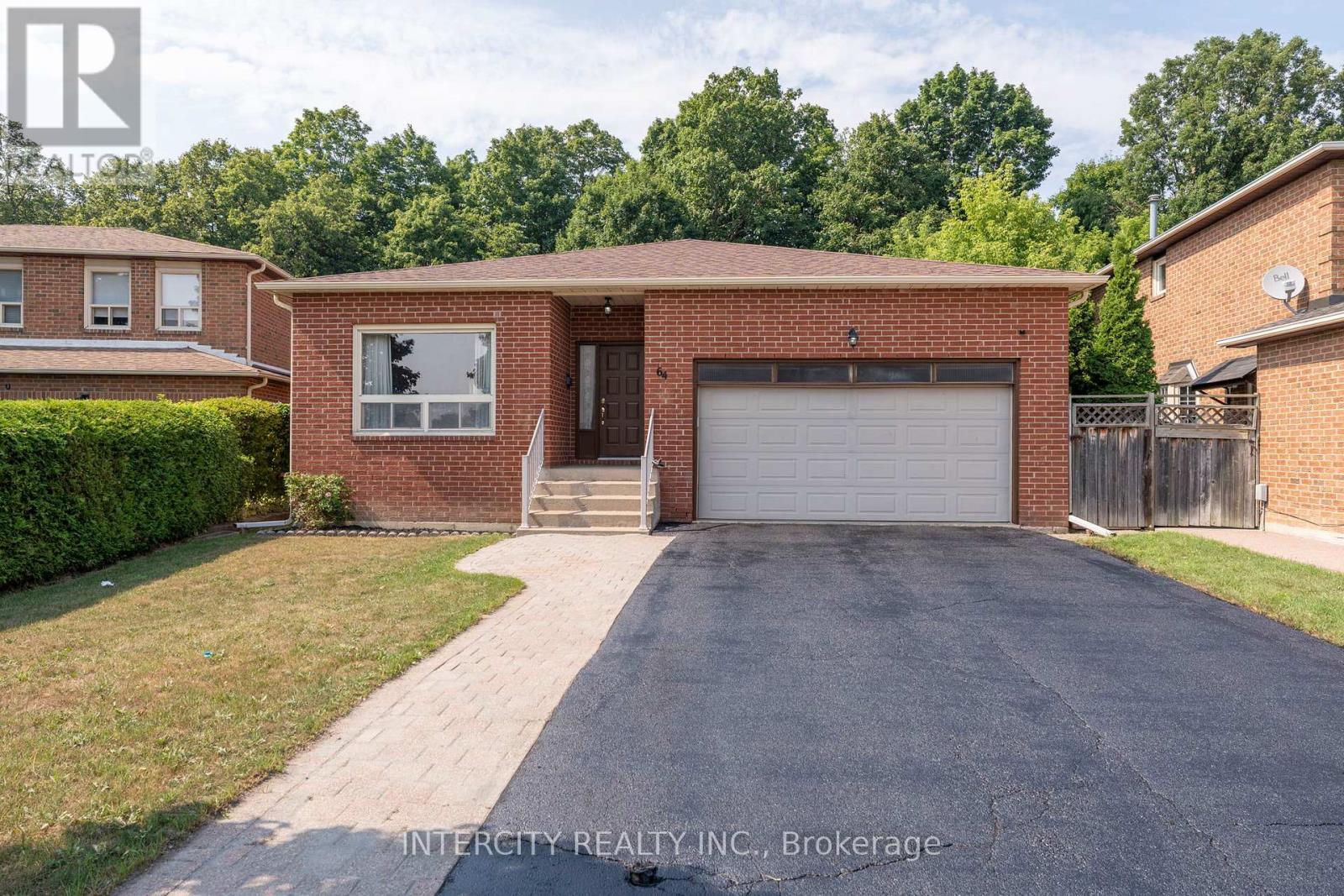 64 Brandy Crescent, Vaughan, Ontario  L4L 3C7 - Photo 1 - N12487234