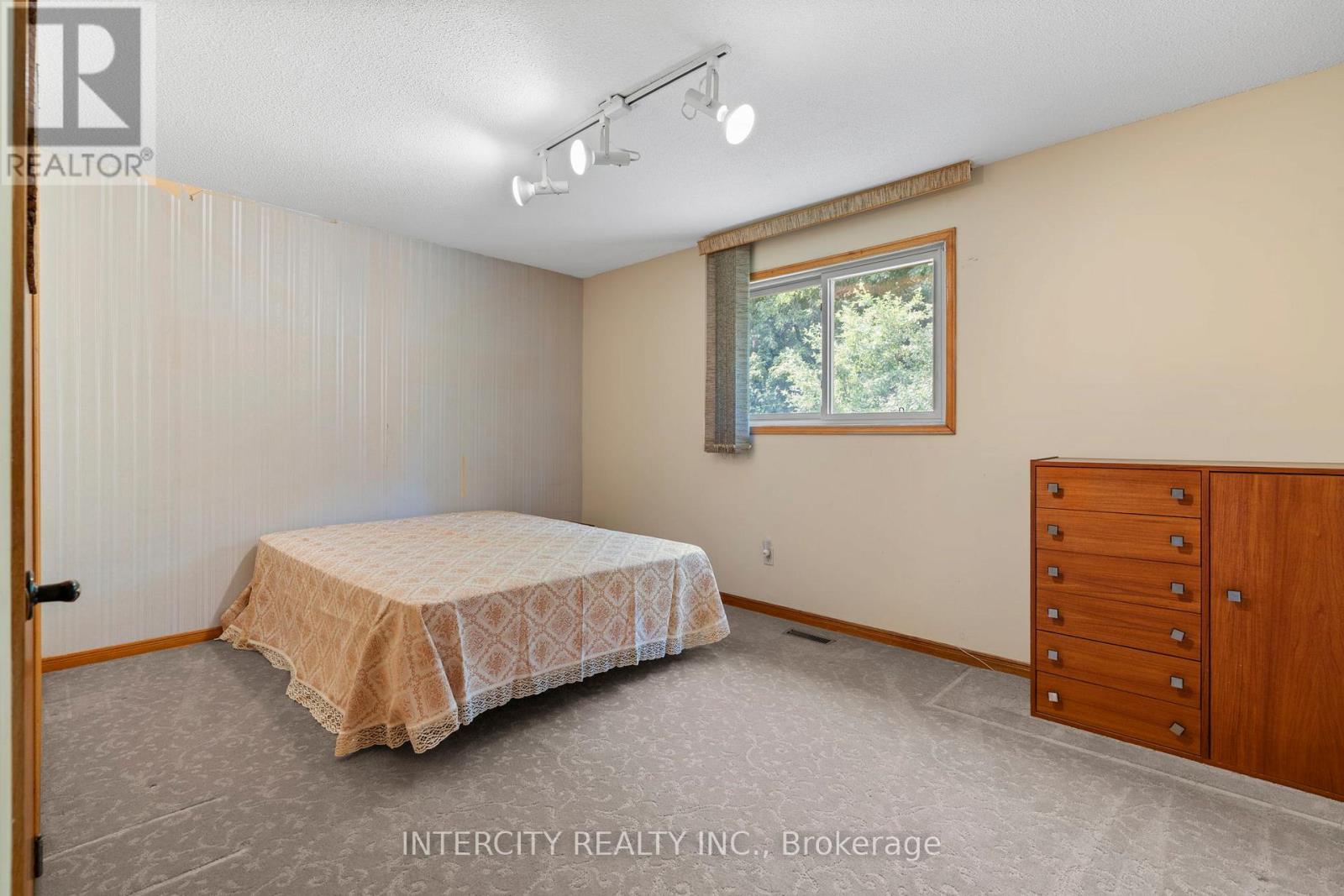 64 Brandy Crescent, Vaughan, Ontario  L4L 3C7 - Photo 21 - N12487234