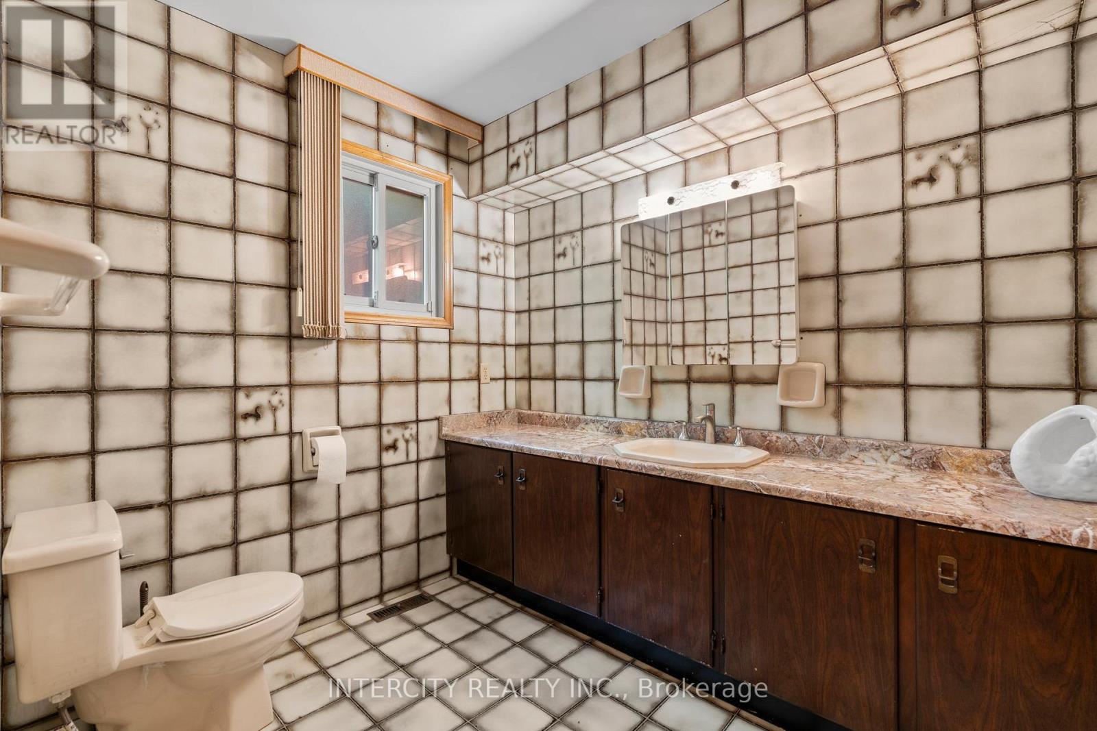 64 Brandy Crescent, Vaughan, Ontario  L4L 3C7 - Photo 30 - N12487234