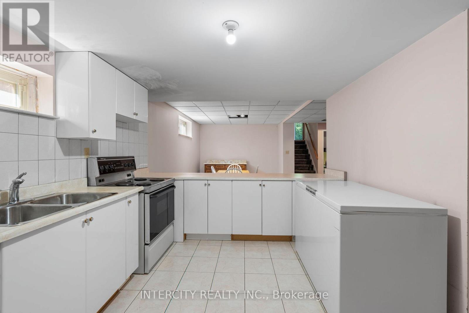 64 Brandy Crescent, Vaughan, Ontario  L4L 3C7 - Photo 39 - N12487234