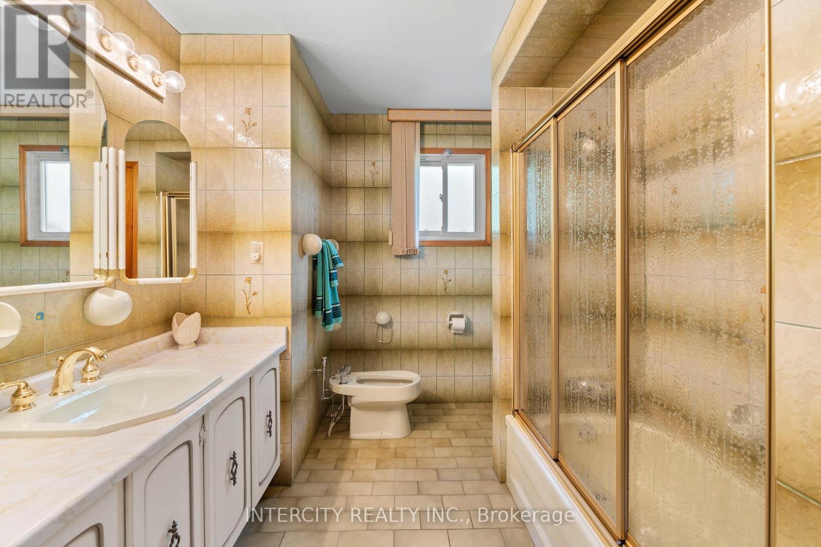 64 Brandy Crescent, Vaughan, Ontario  L4L 3C7 - Photo 42 - N12487234