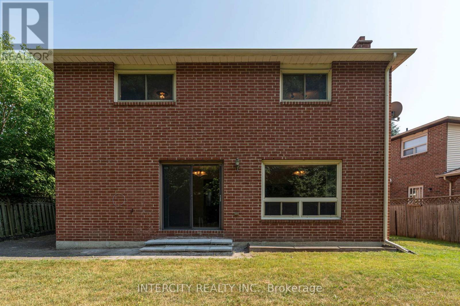 64 Brandy Crescent, Vaughan, Ontario  L4L 3C7 - Photo 50 - N12487234