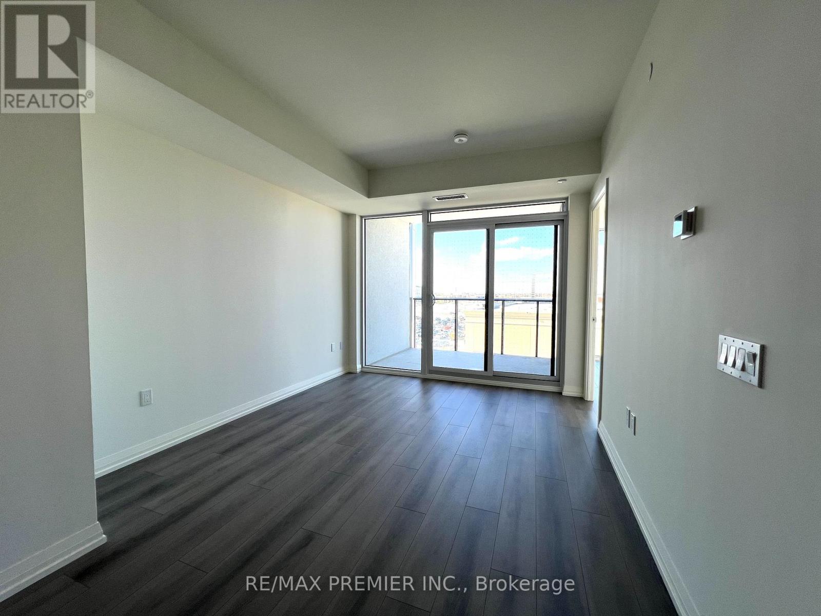 410 - 27 Korda Gate, Vaughan, Ontario  L4K 0P6 - Photo 10 - N12487241