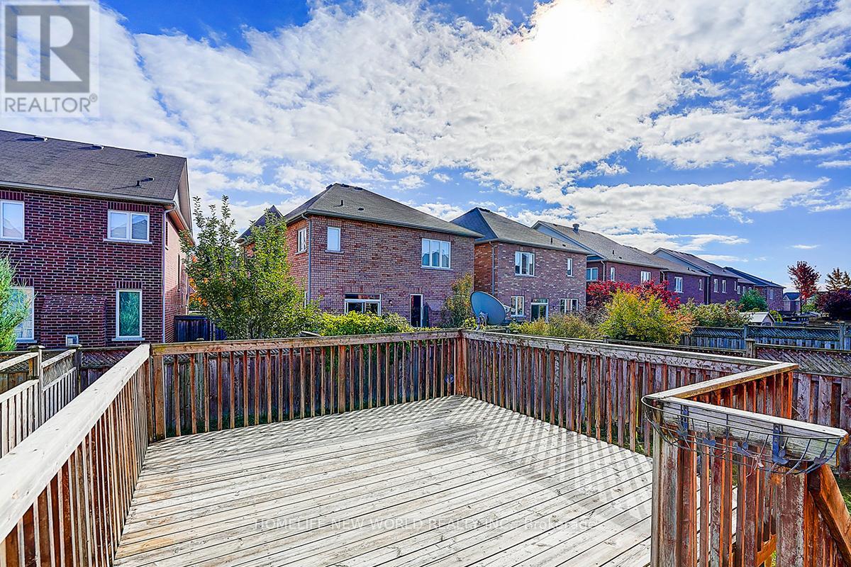 582 Fred Mclaren Boulevard, Markham (Wismer), Ontario  L6E 1N1 - Photo 42 - N12487247