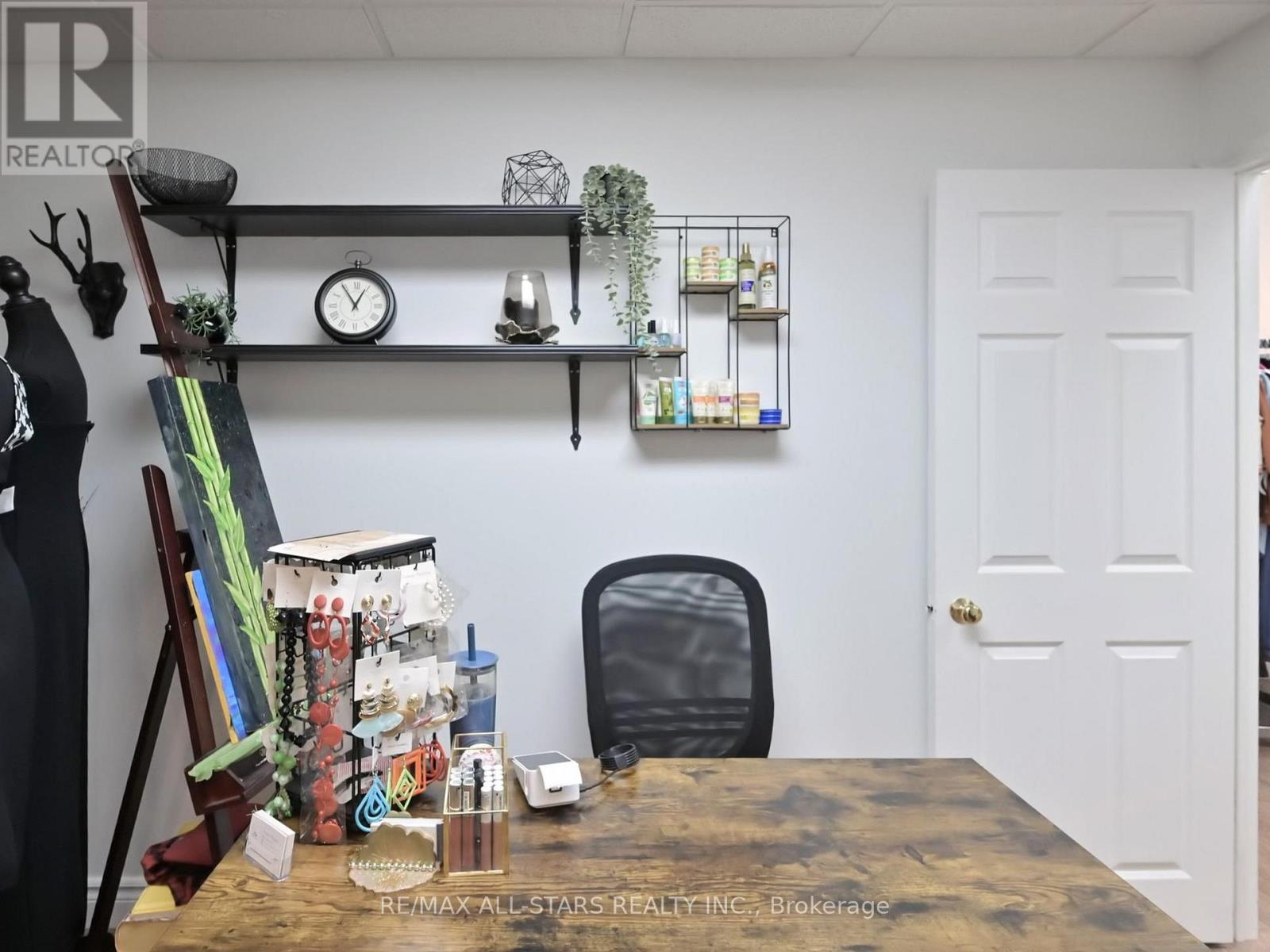 3a - 38 Wellington Street E, Aurora, Ontario  L4G 1H5 - Photo 14 - N12487280