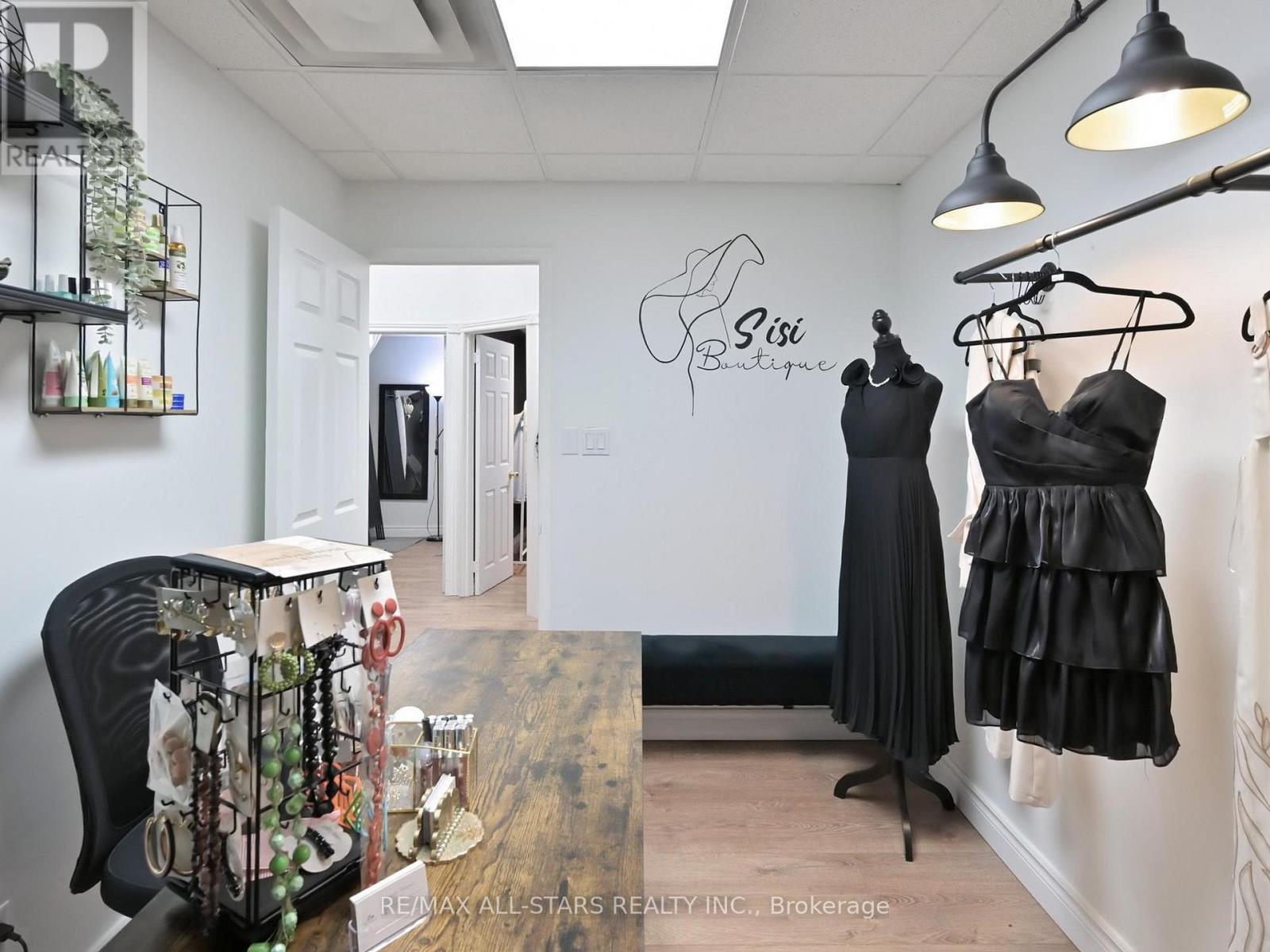 3a - 38 Wellington Street E, Aurora, Ontario  L4G 1H5 - Photo 15 - N12487280